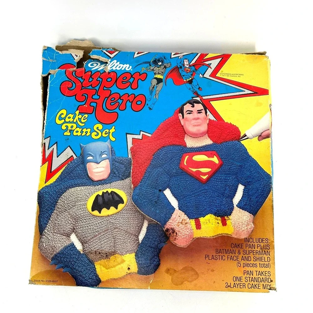 Vintage 1977 Wilton Super Hero Cake Pan Set Superman Batman 502-1212 DC Comics